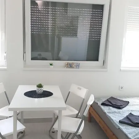 Cuki Διαμέρισμα Σίοφοκ